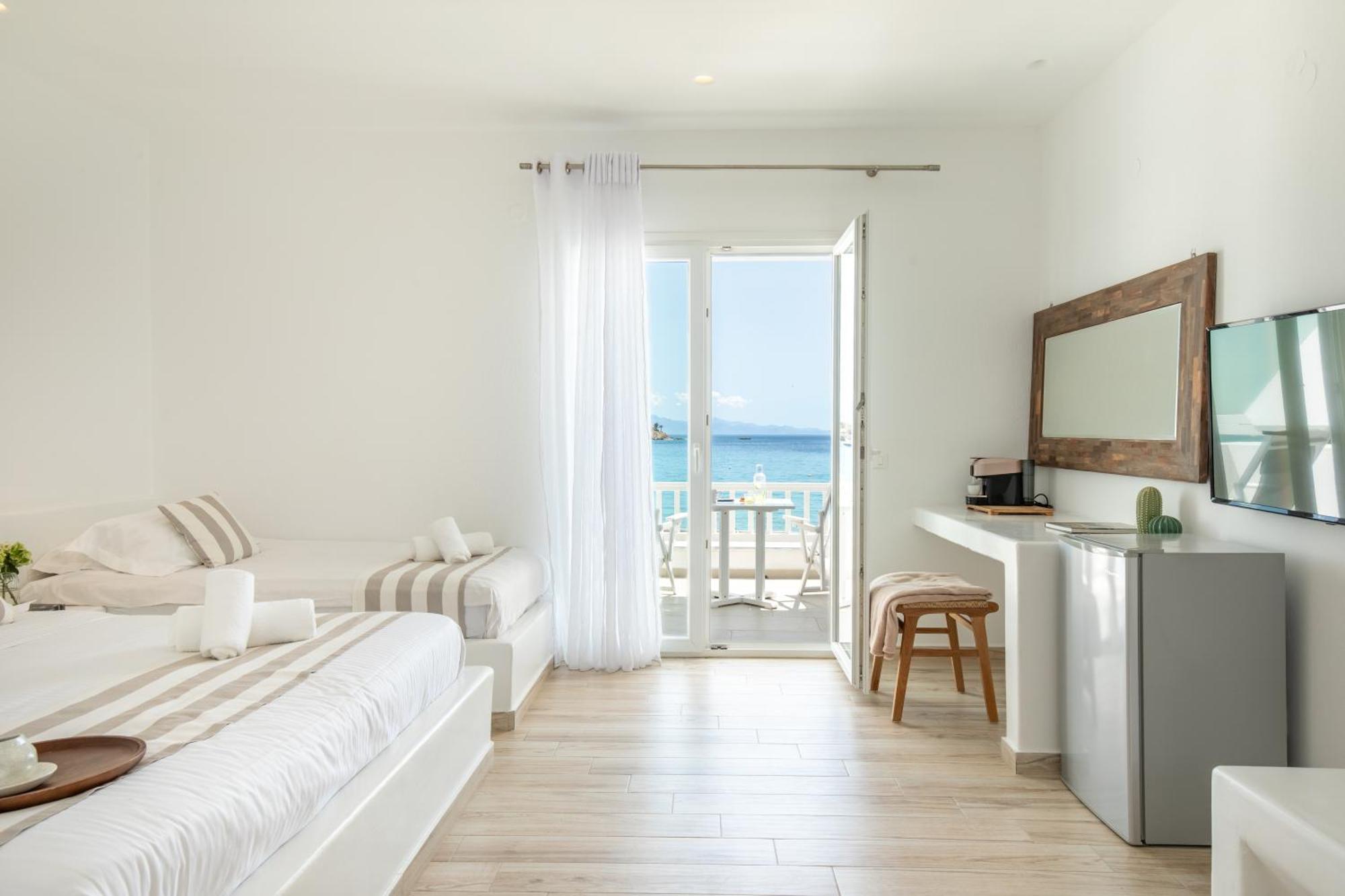 Acrogiali Beachfront Hotel Mykonos Platys Gialos  Bagian luar foto