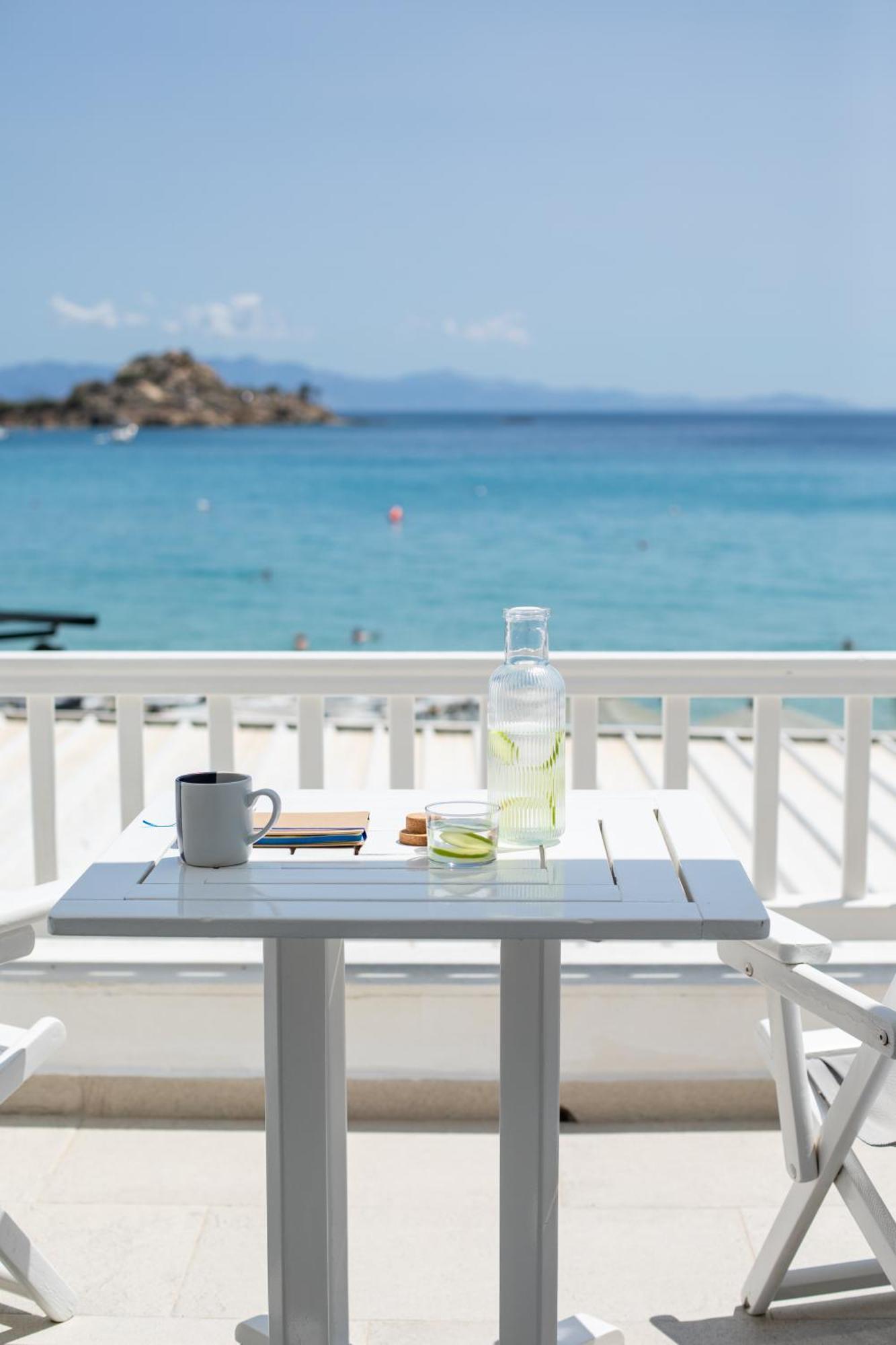 Acrogiali Beachfront Hotel Mykonos Platys Gialos  Bagian luar foto